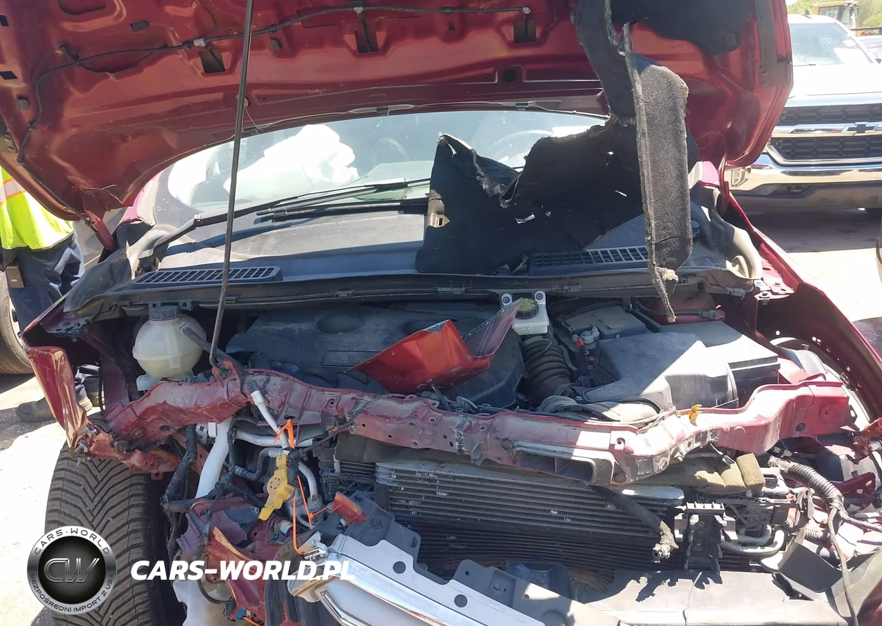 2017 Ford Escape Titanium VIN:1FMCU0J97HUC45912 - 10