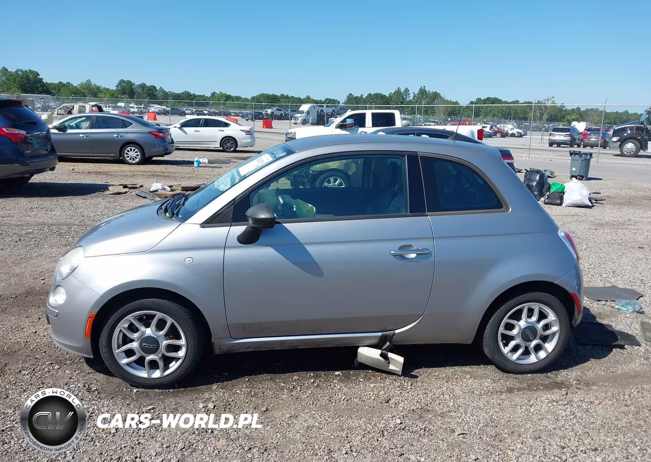2015 Fiat 500 Pop VIN:3C3CFFAR4FT586049 - 14