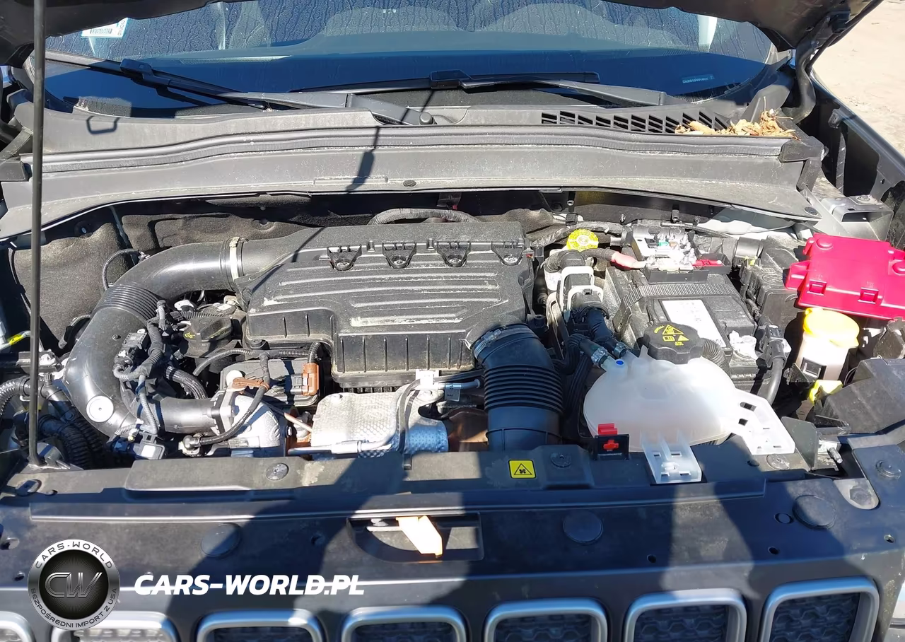 2023 Jeep Renegade Latitude 4X4 VIN:ZACNJDB10PPP18620 - 10