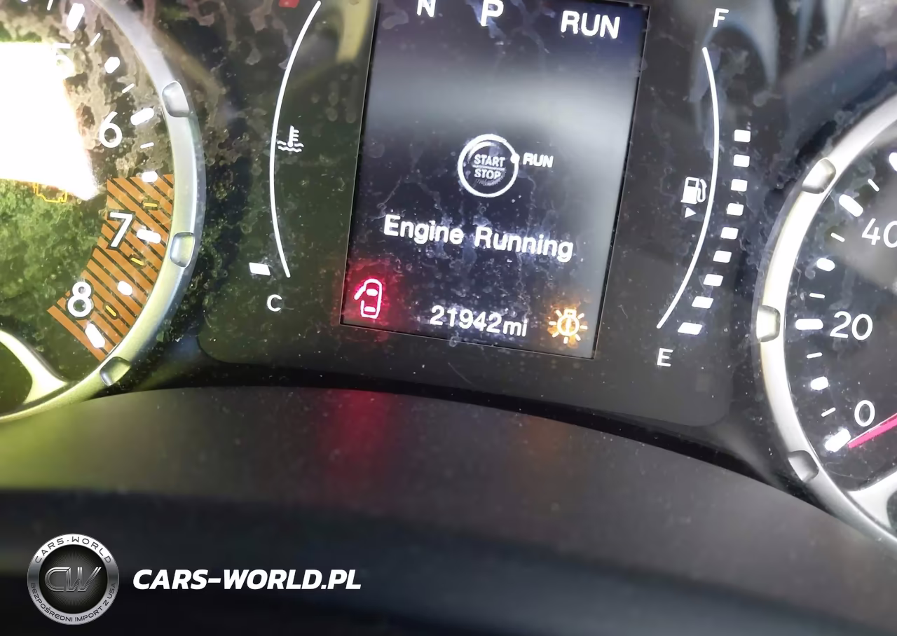 2023 Jeep Renegade Latitude 4X4 VIN:ZACNJDB10PPP18620 - 15