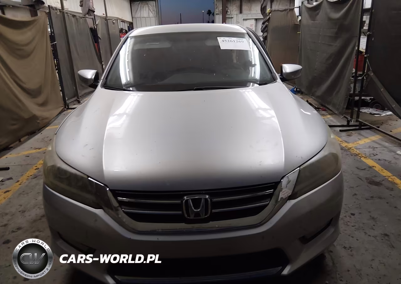 2015 Honda Accord Sport VIN:1HGCR2F52FA018229 - 12