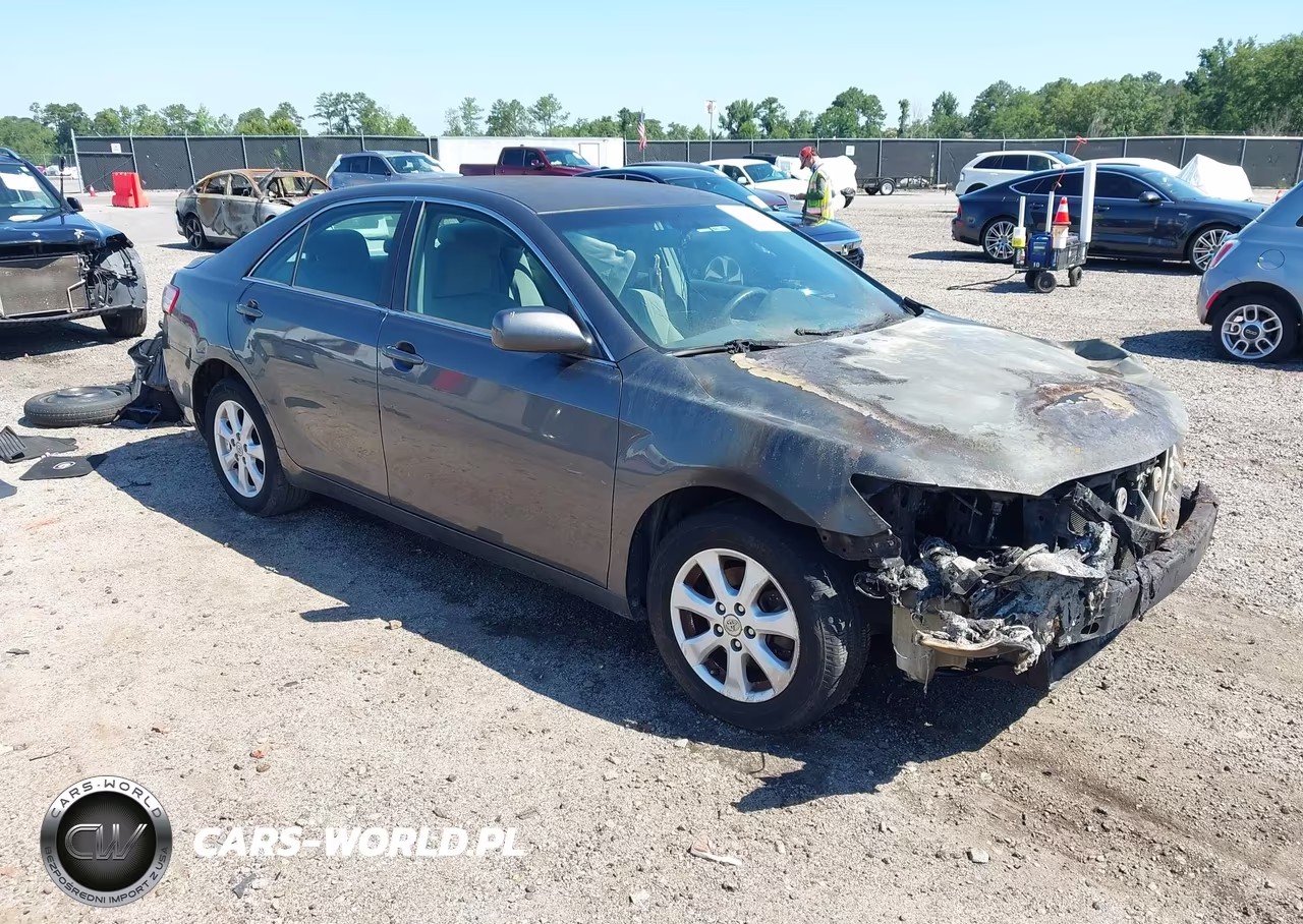 2011 Toyota Camry Le