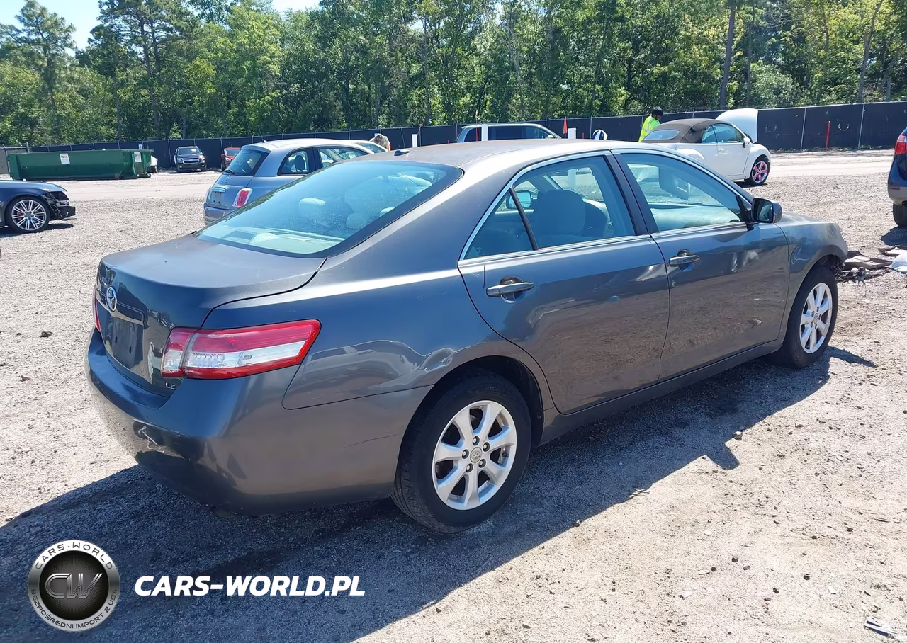 2011 Toyota Camry Le VIN:4T1BF3EK5BU732778 - 4