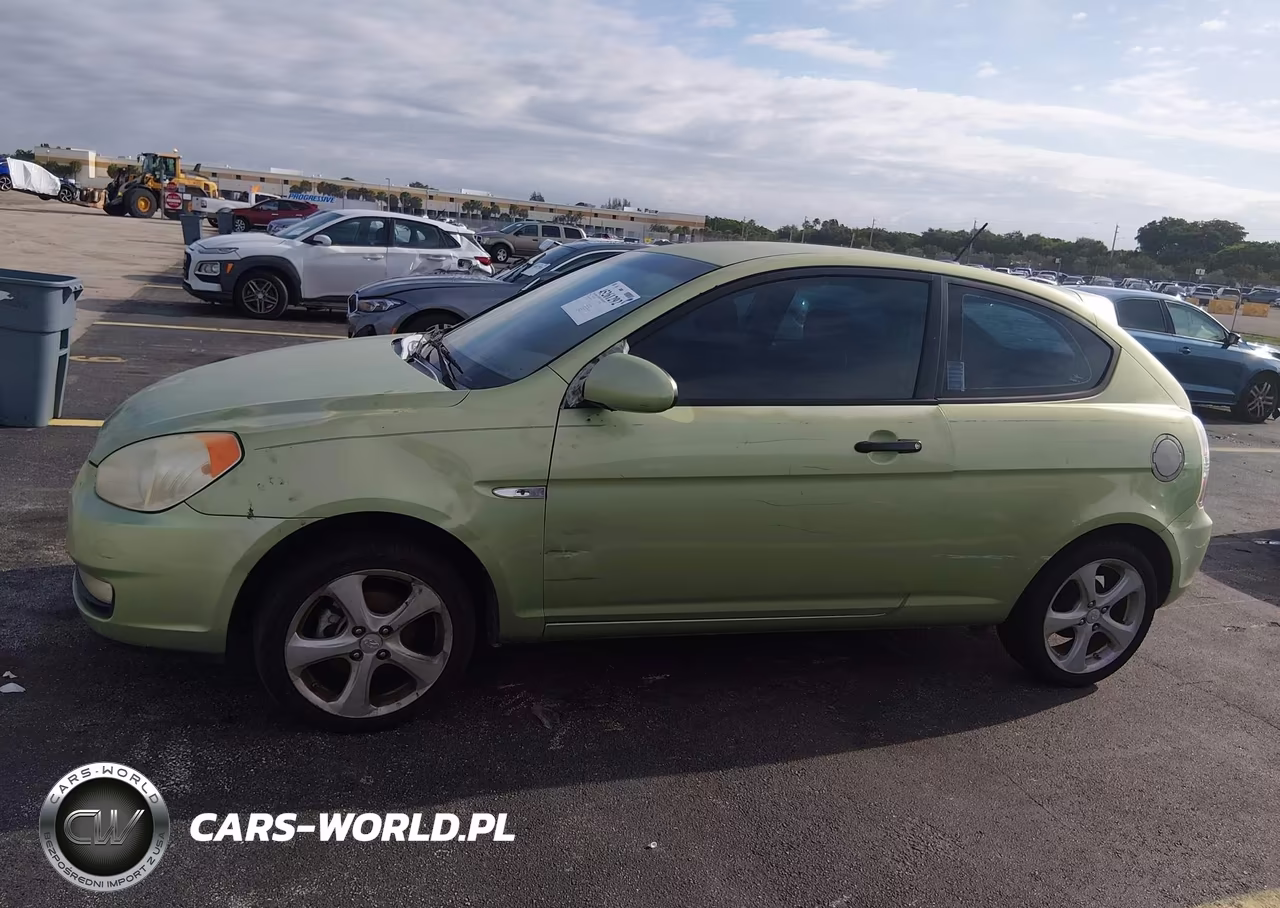 2008 Hyundai Accent Se VIN:KMHCN36C18U083956 - 14