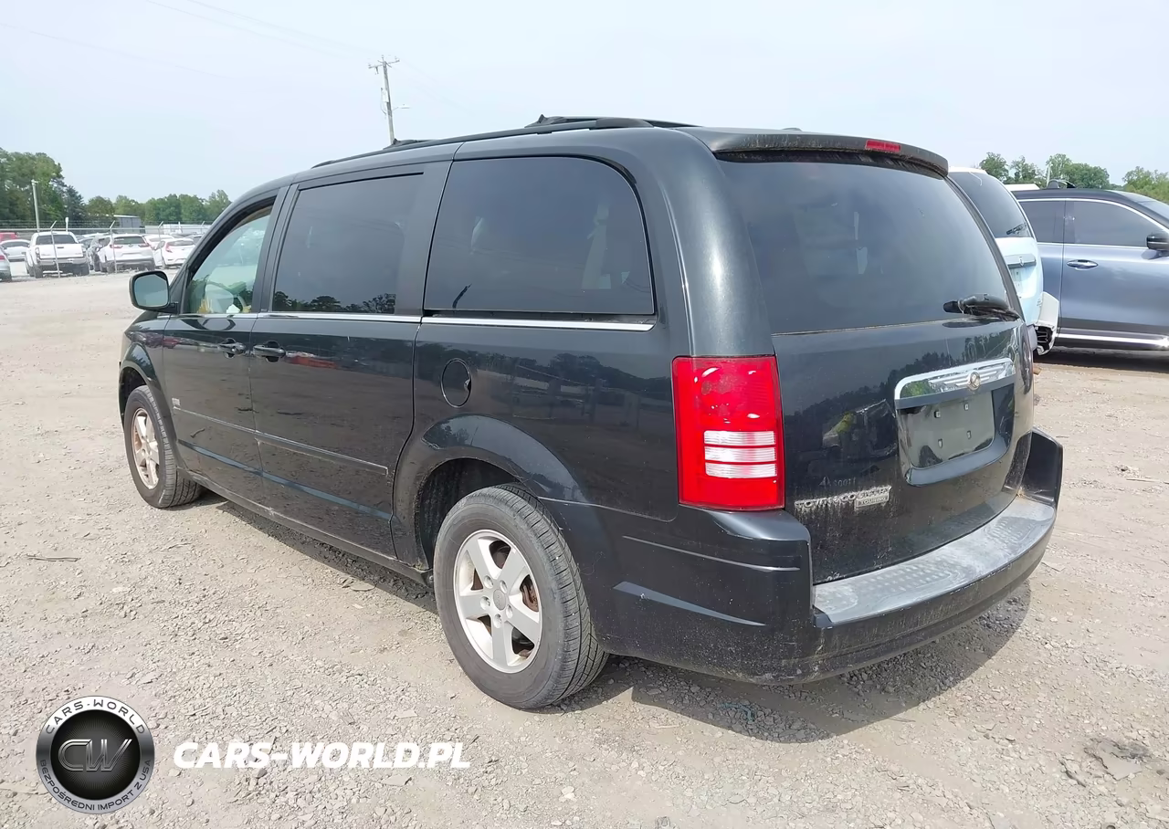 2008 Chrysler Town & Country Touring VIN:2A8HR54P18R829697 - 3