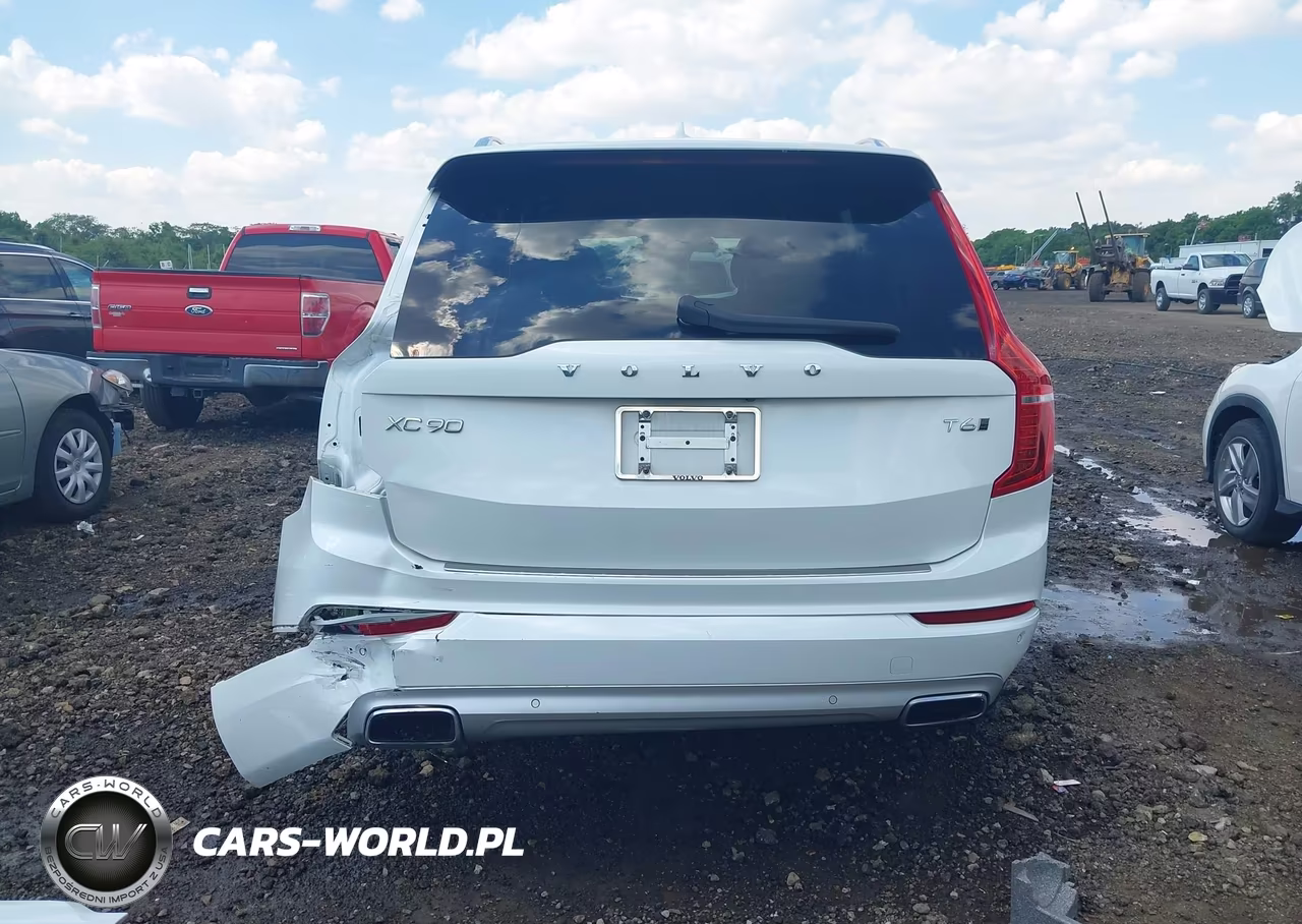 2020 Volvo Xc90 T6 Momentum 6 Passenger VIN:YV4A221K5L1610093 - 17