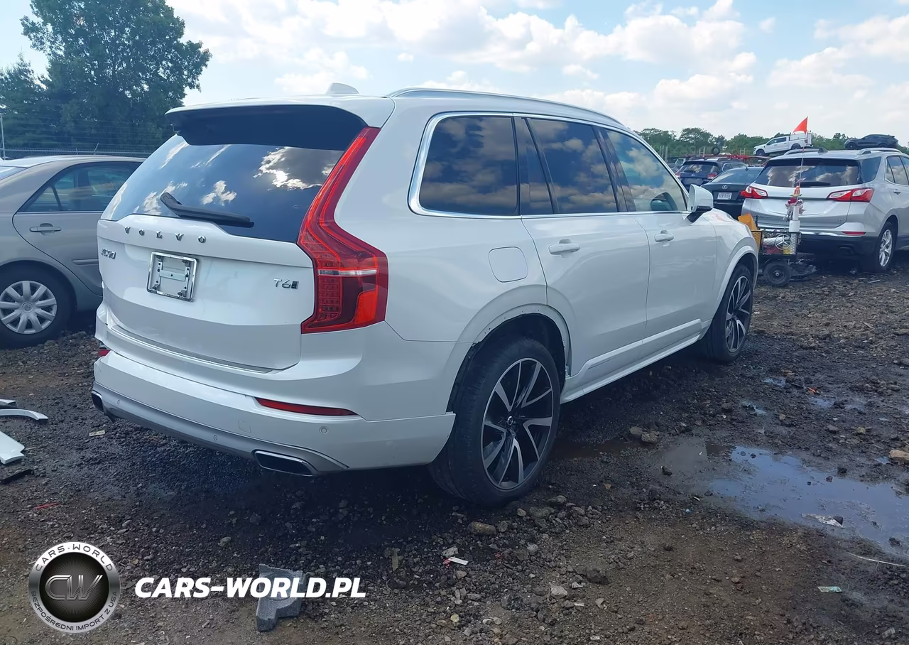 2020 Volvo Xc90 T6 Momentum 6 Passenger VIN:YV4A221K5L1610093 - 4