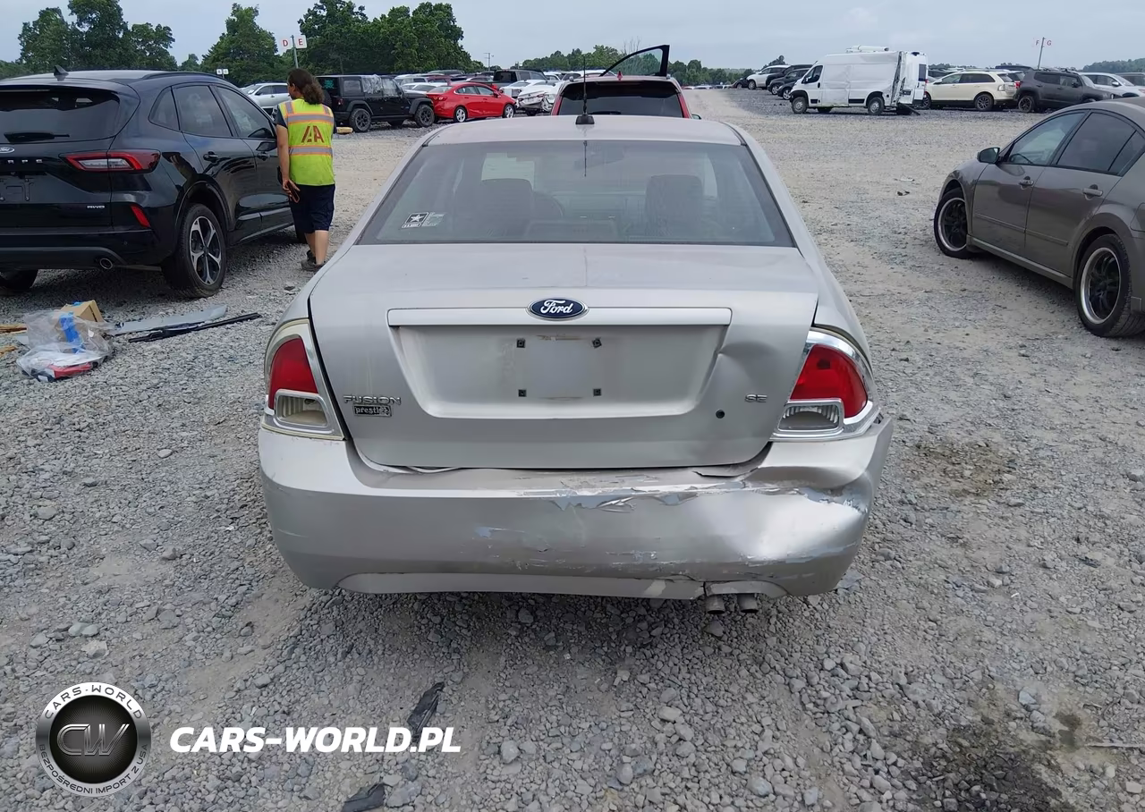 2007 Ford Fusion Se VIN:3FAHP07Z47R242390 - 6