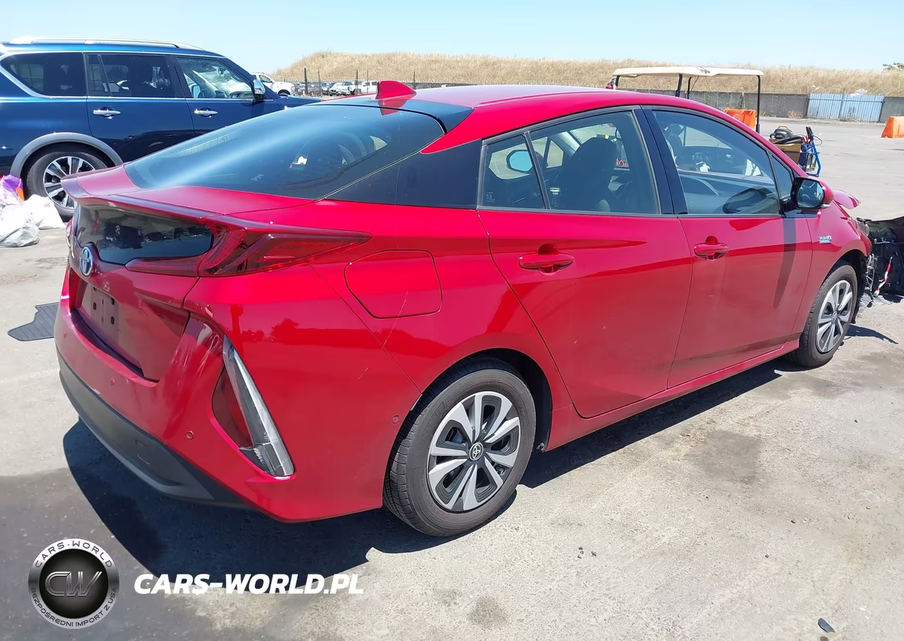 2017 Toyota Prius Prime Advanced VIN:JTDKARFP2H3023532 - 4