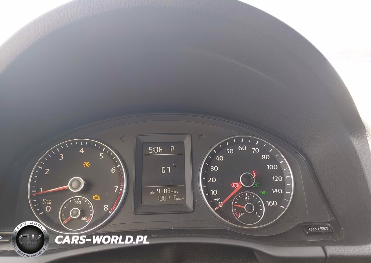 2010 Volkswagen Jetta S VIN:3VWJZ7AJ4AM065925 - 7