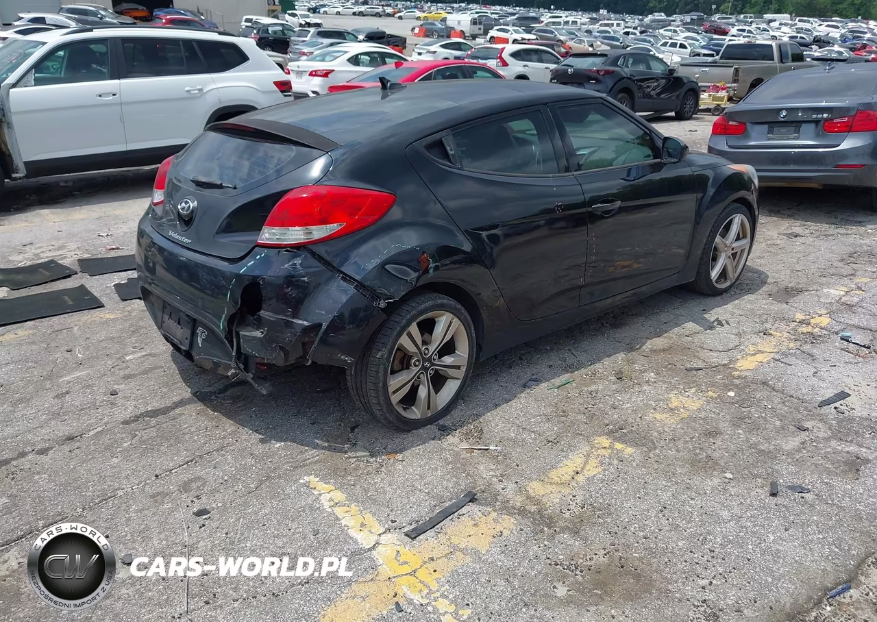 2012 Hyundai Veloster Base W-Black VIN:KMHTC6AD4CU052796 - 4