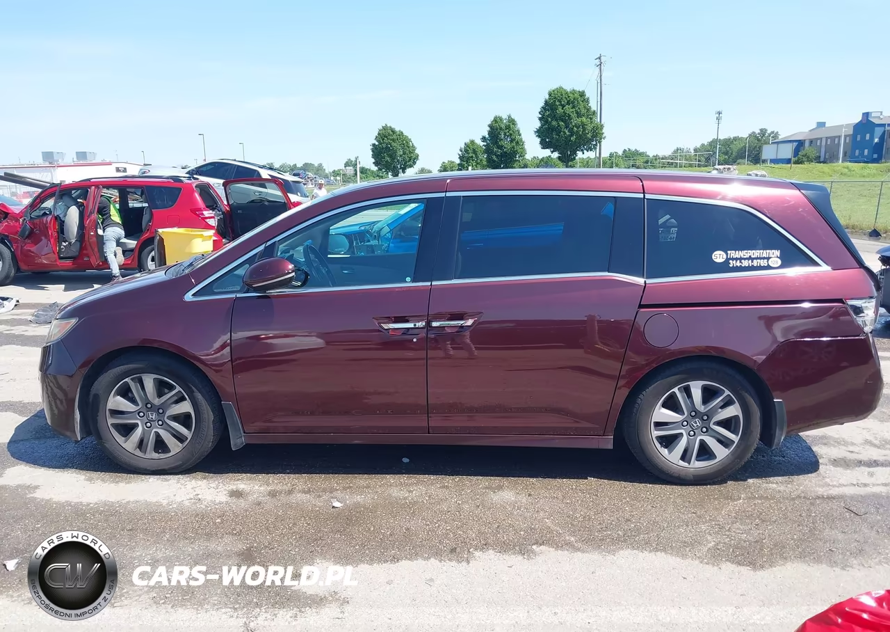2015 Honda Odyssey Touring-Touring Elite VIN:5FNRL5H98FB015922 - 14