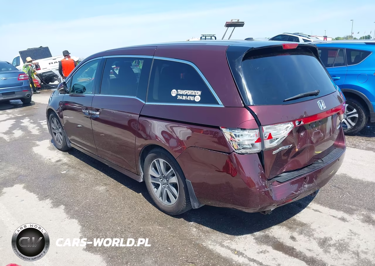 2015 Honda Odyssey Touring-Touring Elite VIN:5FNRL5H98FB015922 - 3