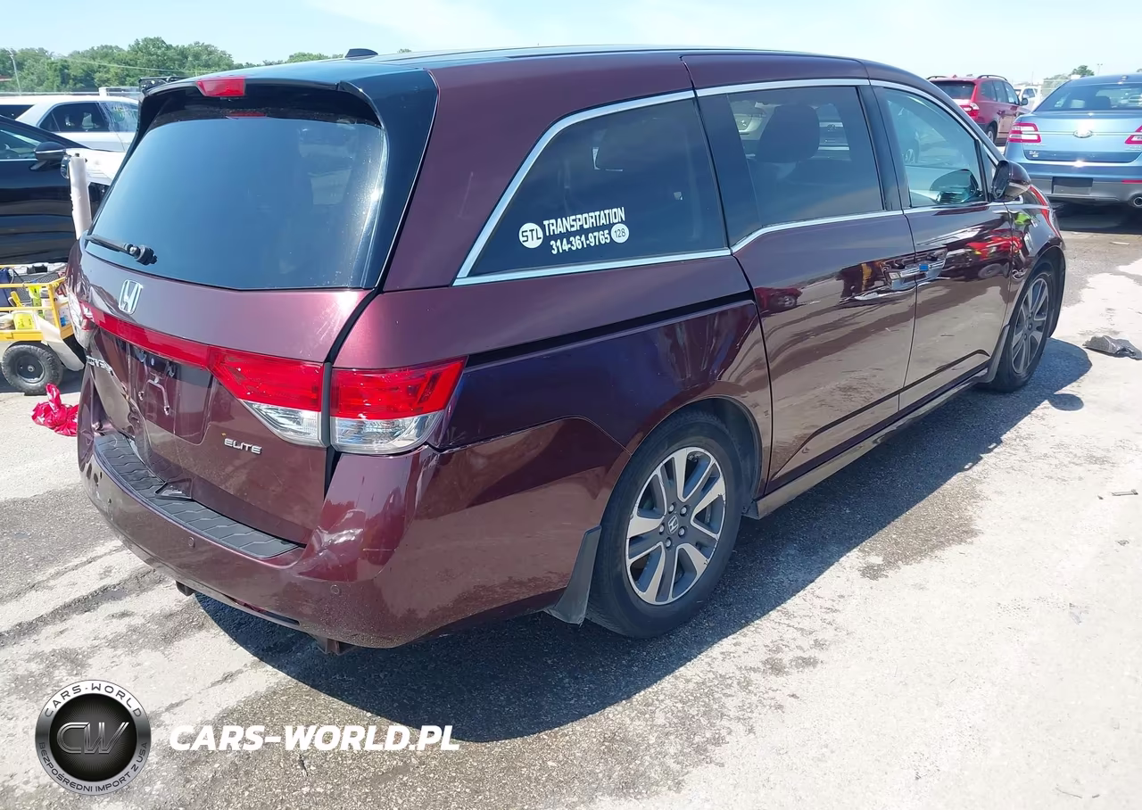 2015 Honda Odyssey Touring-Touring Elite VIN:5FNRL5H98FB015922 - 4