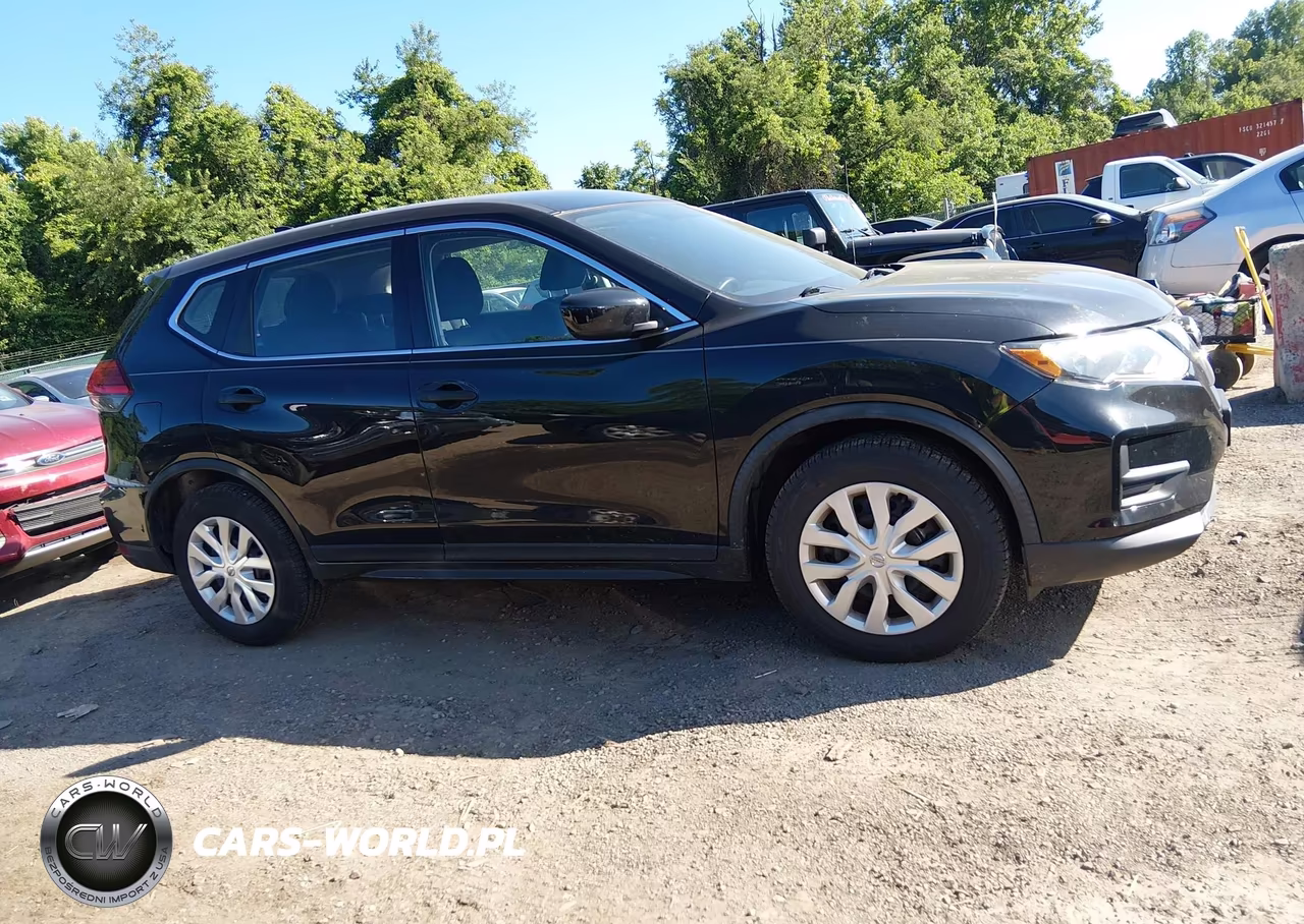 2017 Nissan Rogue S VIN:KNMAT2MT9HP521765 - 14