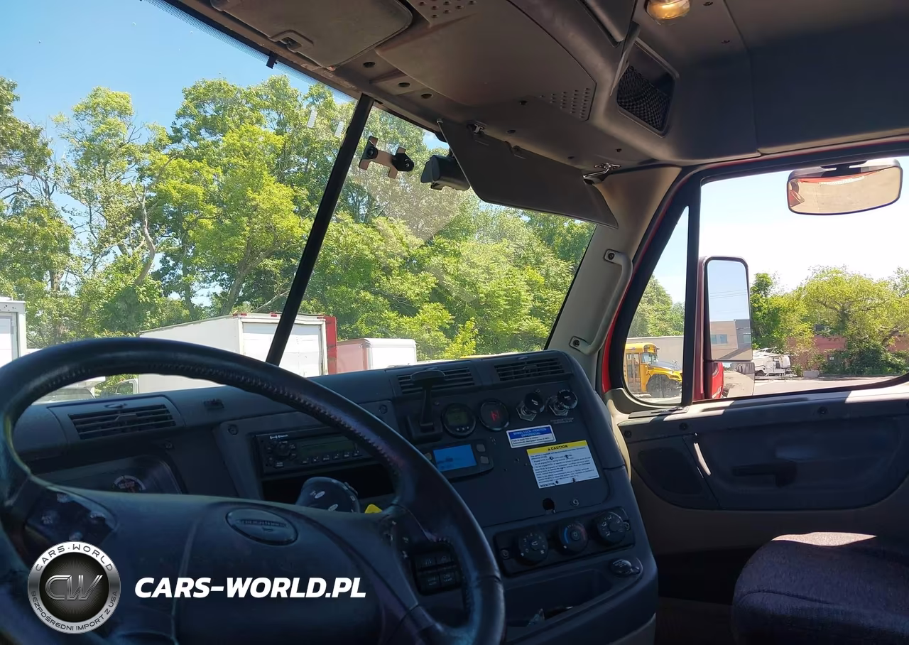 2015 Freightliner Cascadia 113 VIN:1FUBGAD44FLGJ6522 - 14