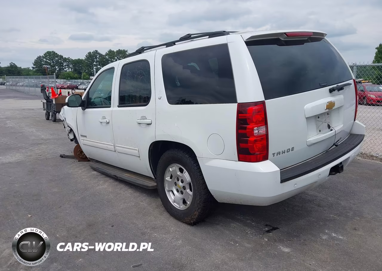 2013 Chevrolet Tahoe Lt VIN:1GNSCBE07DR289391 - 3
