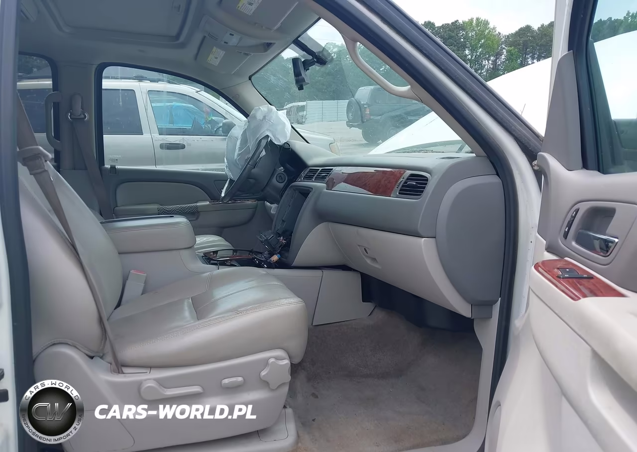 2013 Chevrolet Tahoe Lt VIN:1GNSCBE07DR289391 - 5