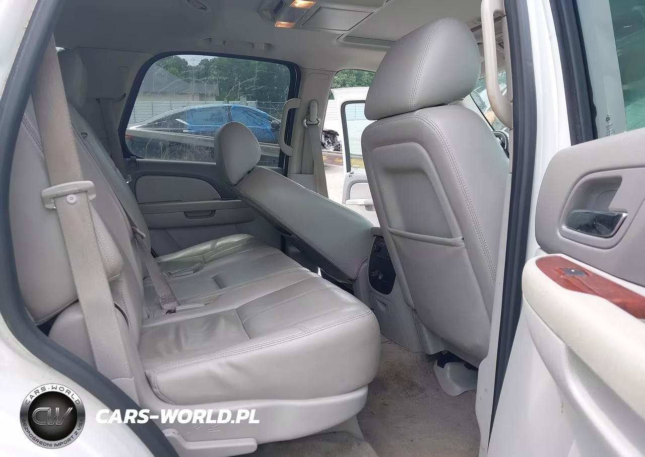 2013 Chevrolet Tahoe Lt VIN:1GNSCBE07DR289391 - 8