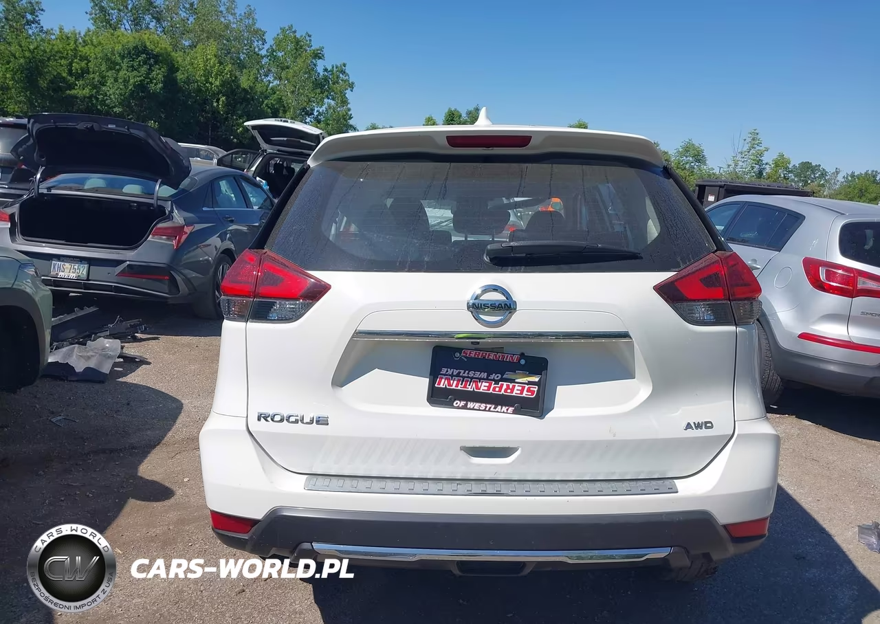 2017 Nissan Rogue S VIN:JN8AT2MV6HW011482 - 17