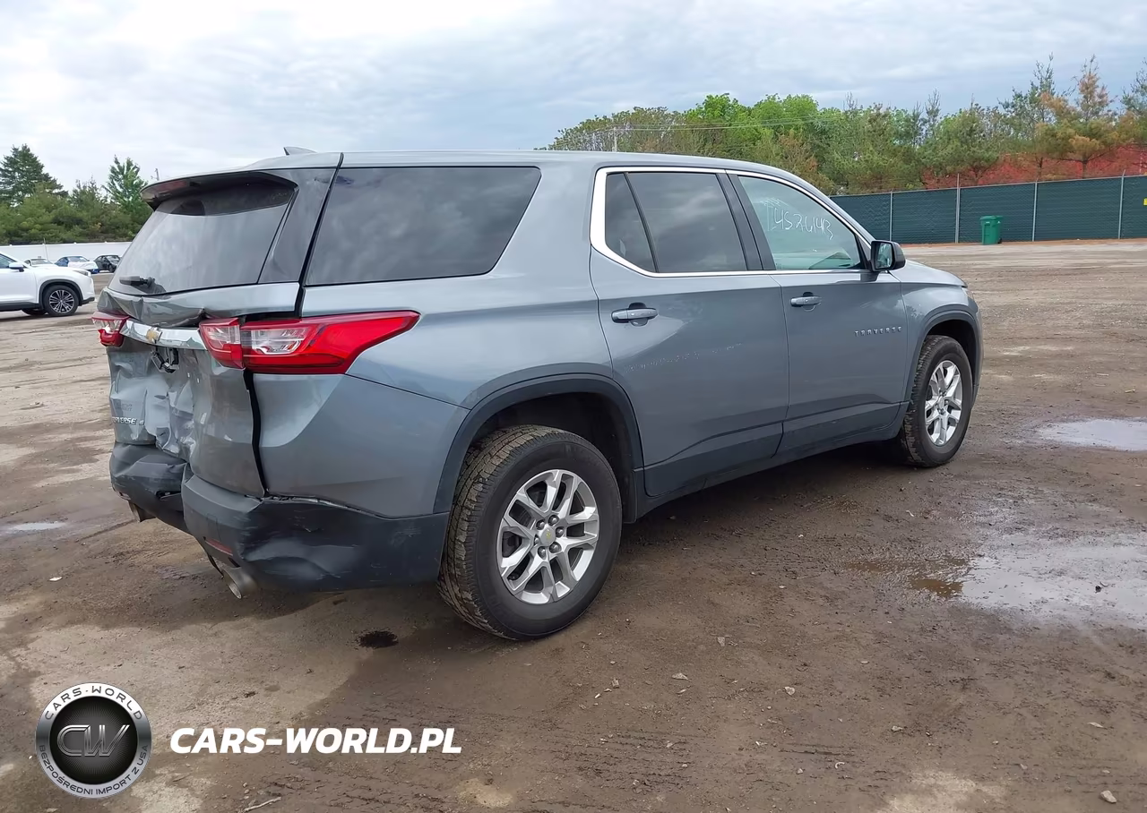 2021 Chevrolet Traverse Awd Ls VIN:1GNEVFKW3MJ244051 - 4