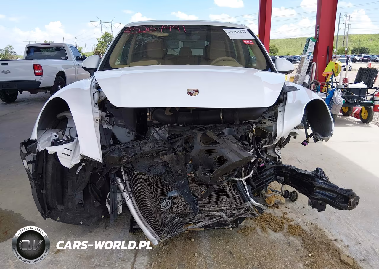 2014 Porsche Cayenne Platinum Edition VIN:WP1AA2A27ELA03298 - 13
