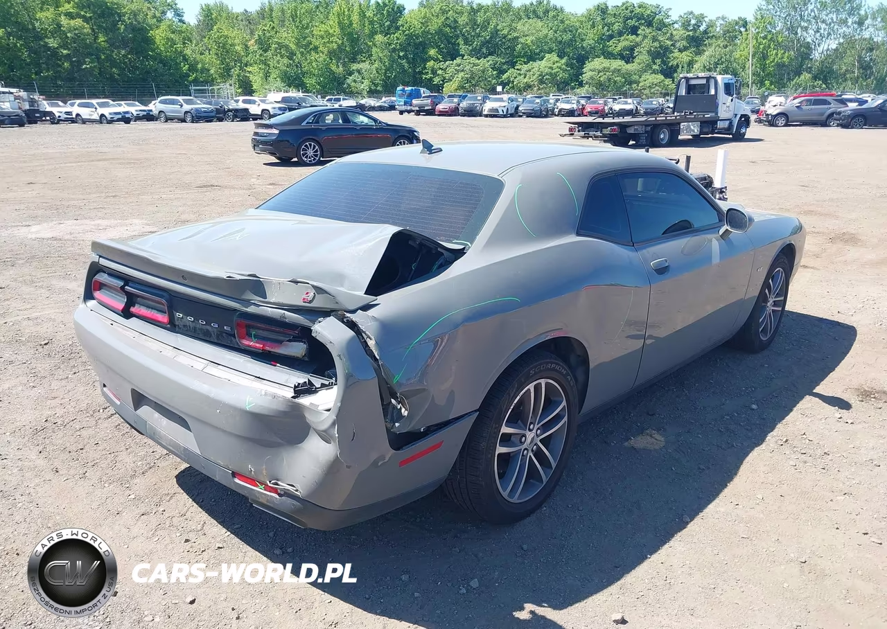 2018 Dodge Challenger Gt Awd VIN:2C3CDZGG9JH192142 - 17