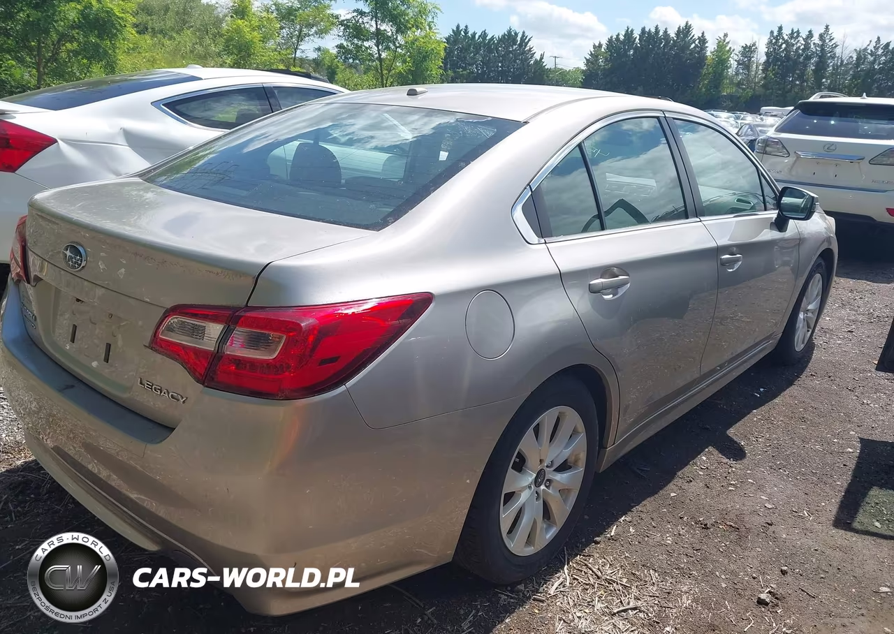 2015 Subaru Legacy 2.5I Premium VIN:4S3BNAH64F3061013 - 4