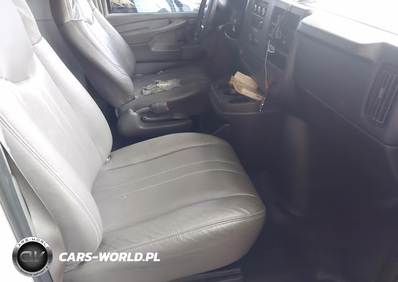 2008 Chevrolet Express Work Van VIN:1GCFG154681204881 - 5