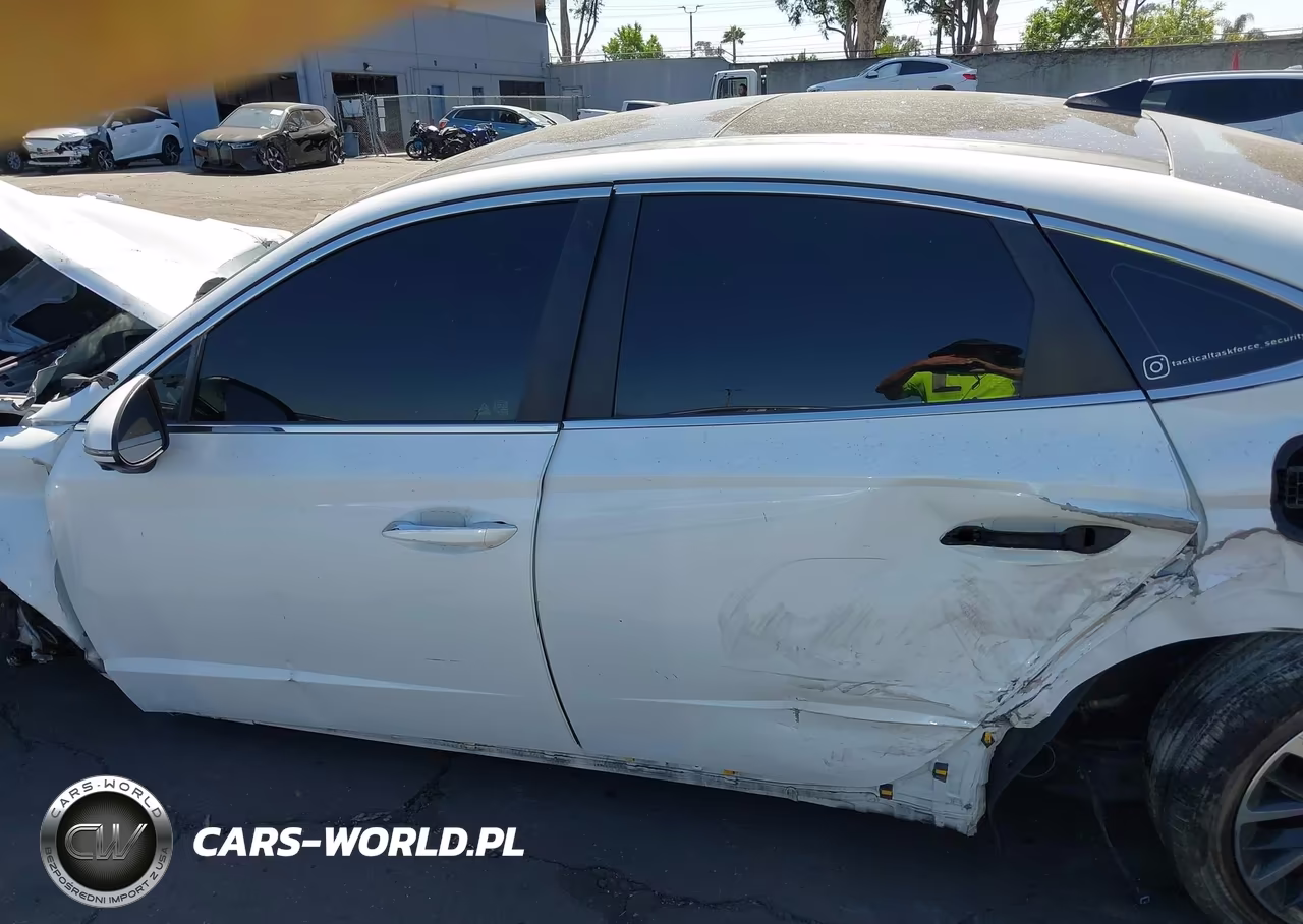 2020 Hyundai Sonata Limited VIN:5NPEH4J2XLH025470 - 14