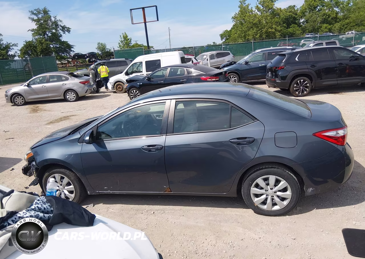 2016 Toyota Corolla Le VIN:5YFBURHEXGP421452 - 15