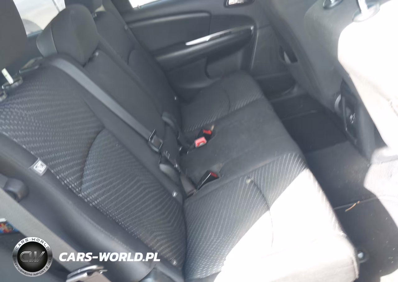 2017 Dodge Journey Se VIN:3C4PDCABXHT561907 - 8
