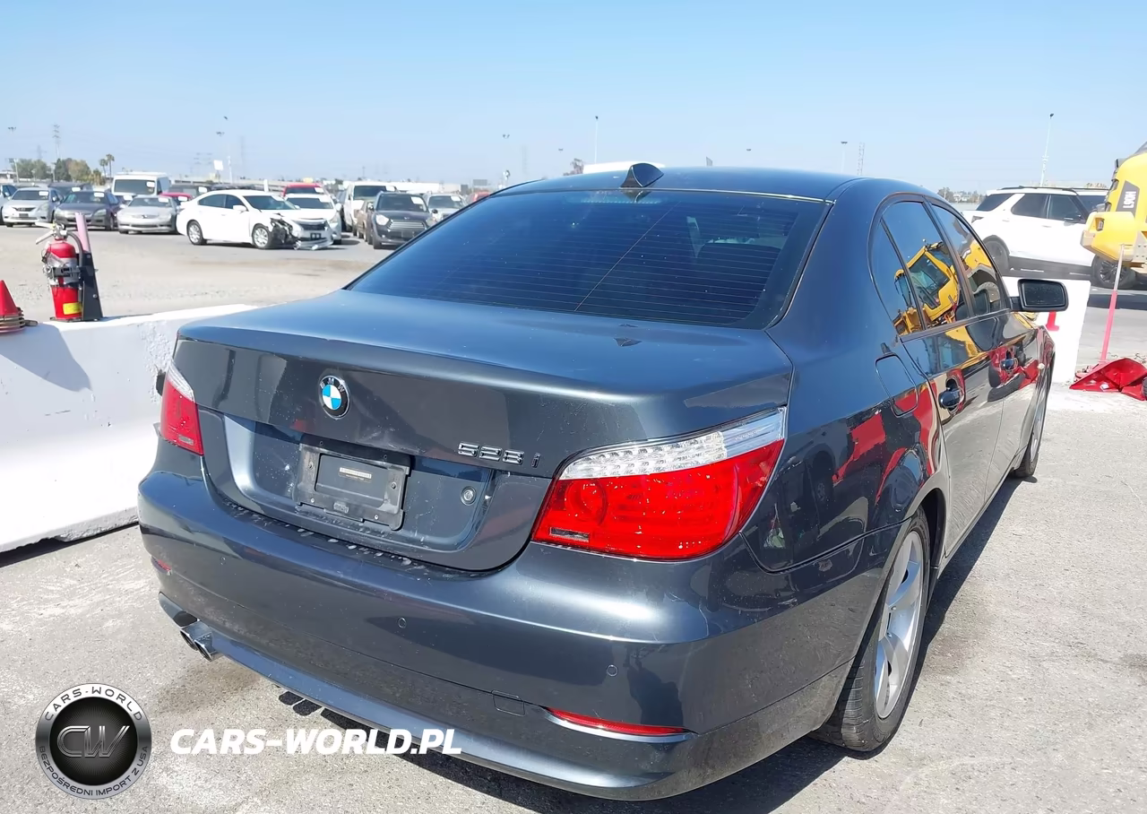 2008 BMW 528I VIN:WBANU53588CT16865 - 4