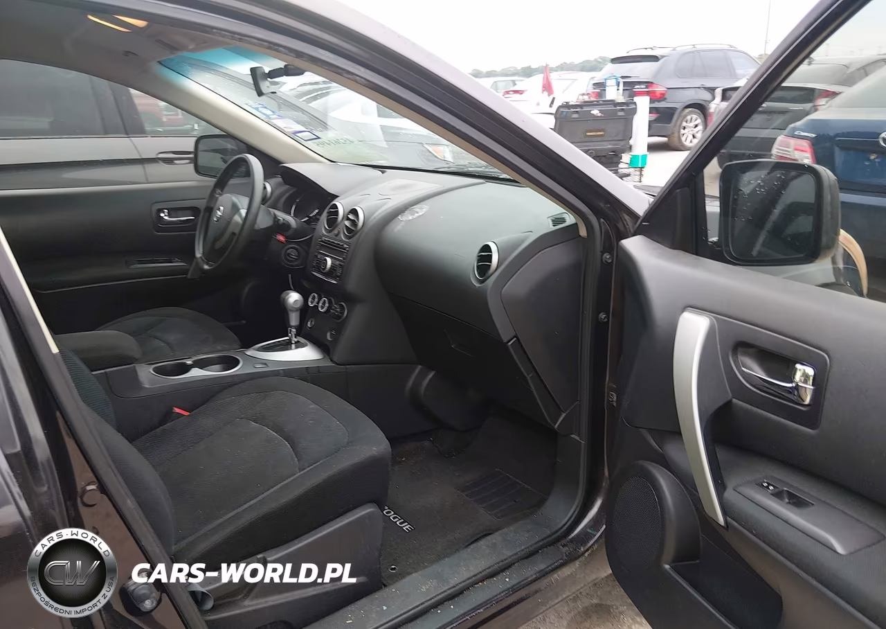 2014 Nissan Rogue Select S VIN:JN8AS5MV6EW708019 - 5