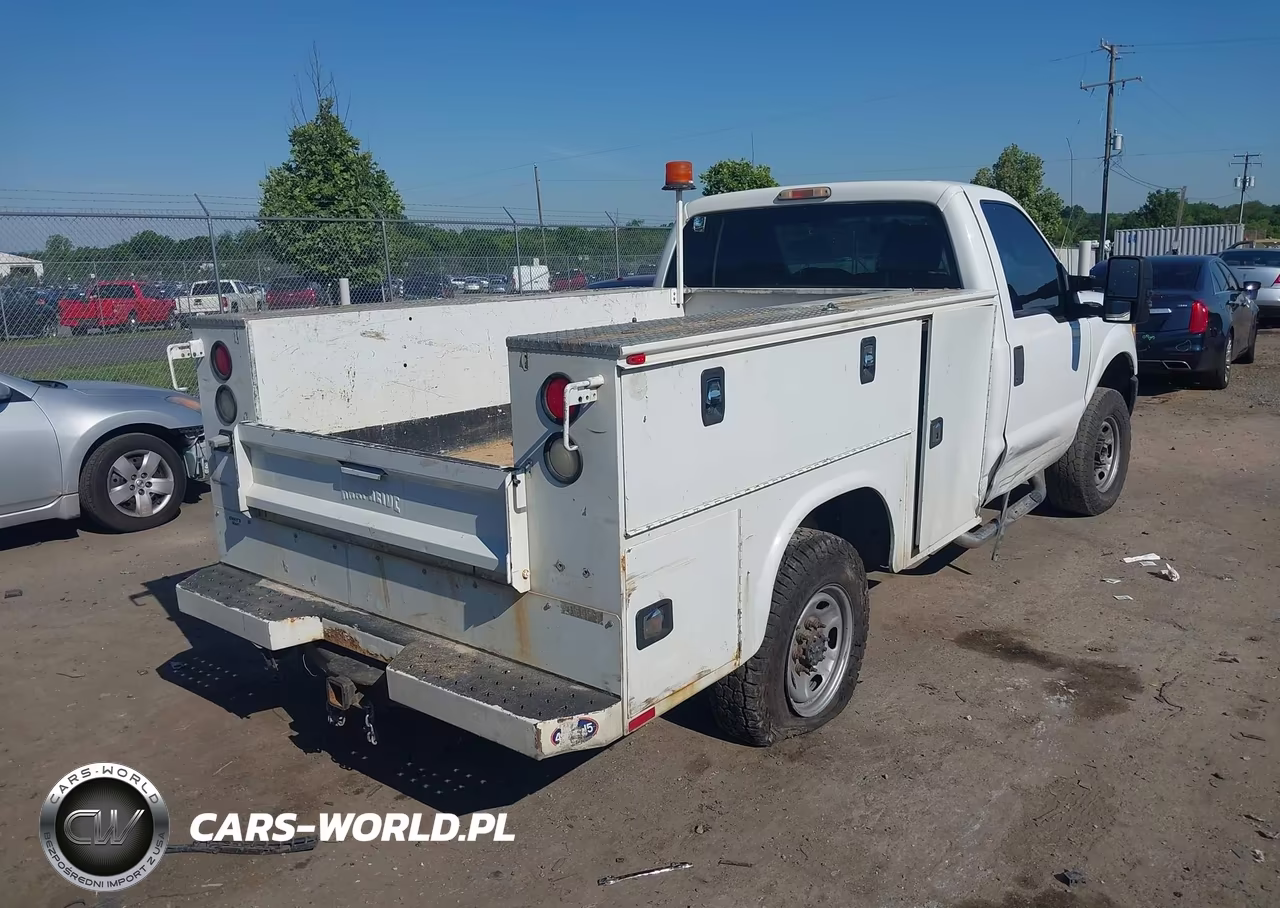 2015 Ford F-250 Xl VIN:1FDBF2B62FEC71699 - 4