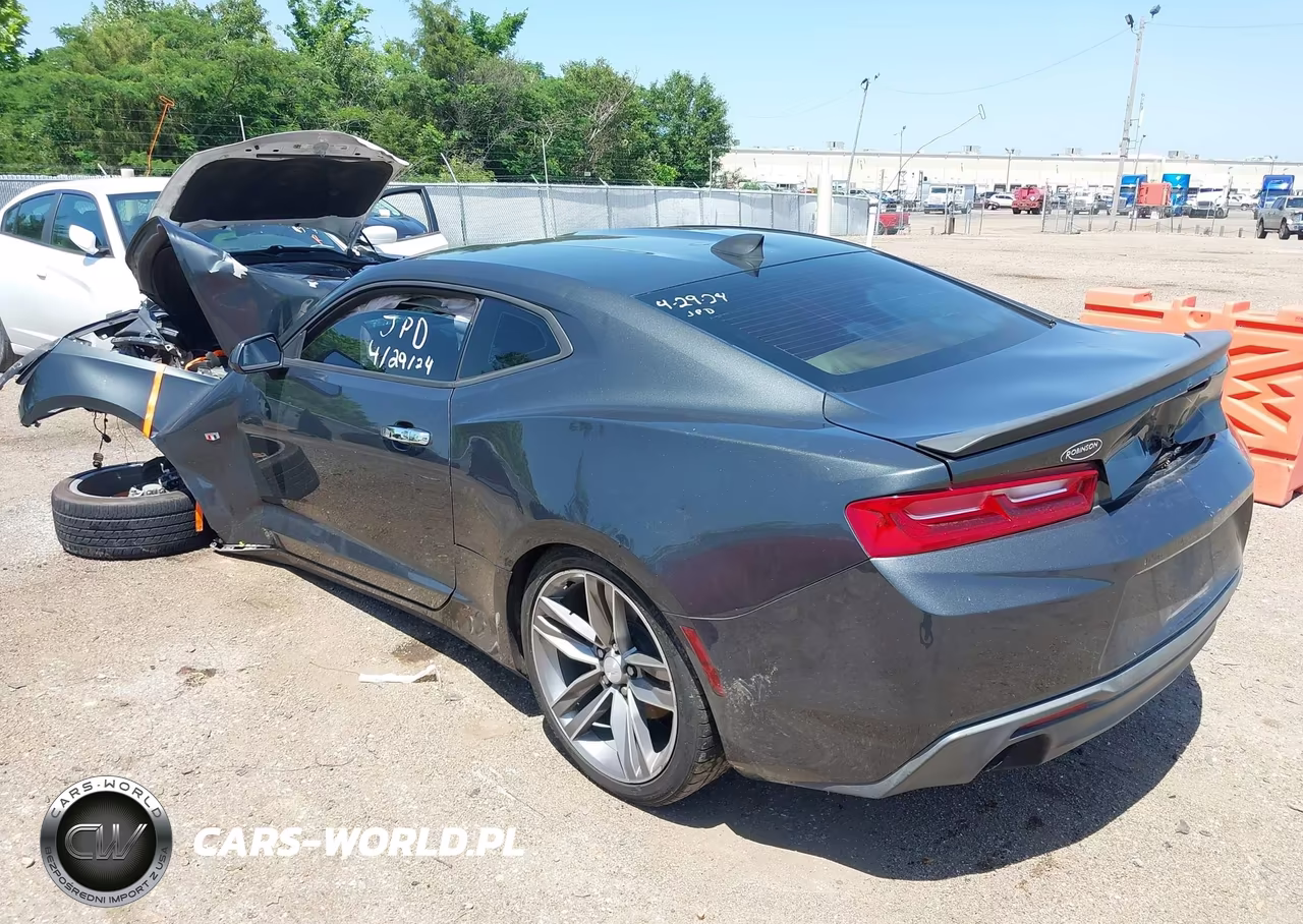 2016 Chevrolet Camaro 1Lt VIN:1G1FB1RSXG0135696 - 3
