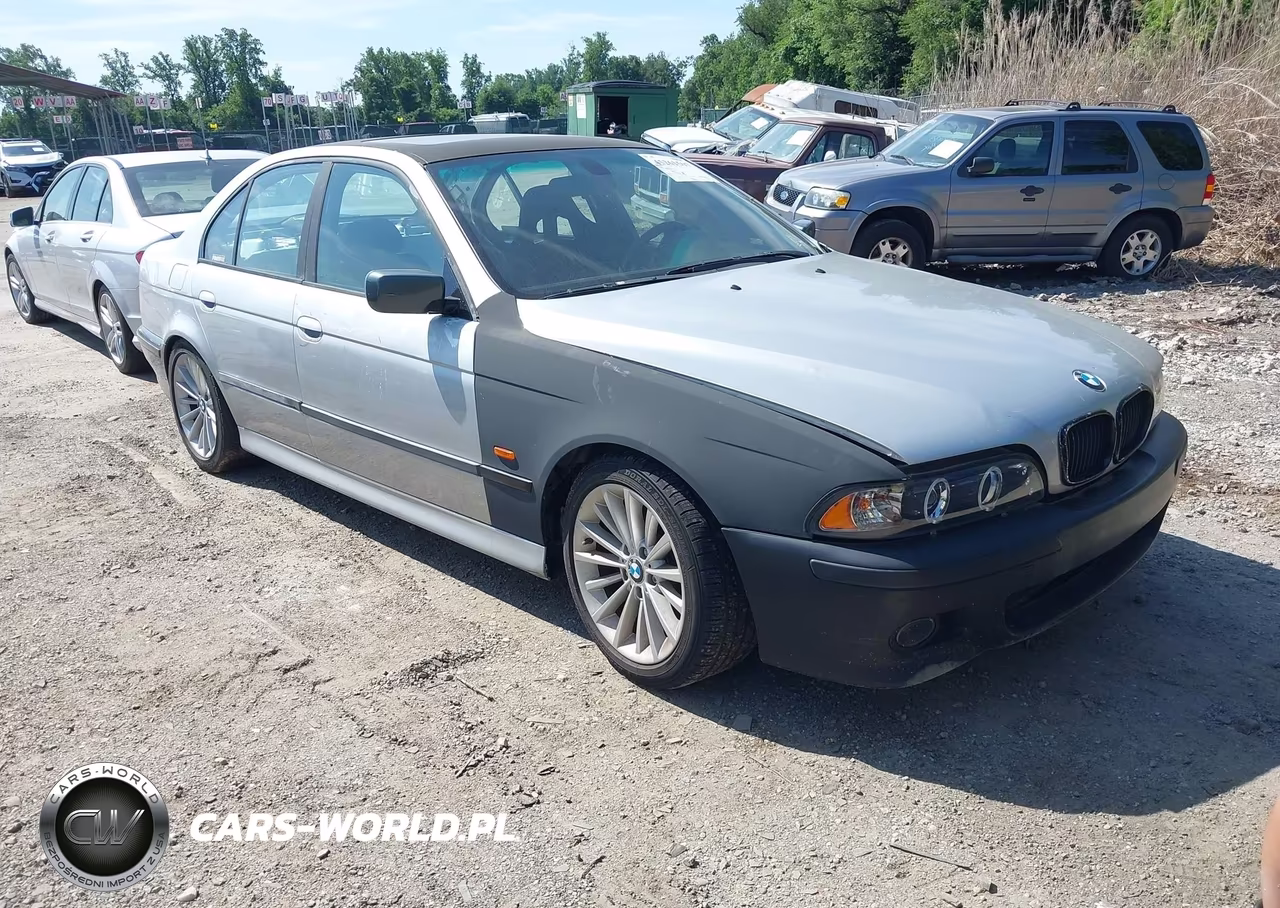 2000 BMW 540I