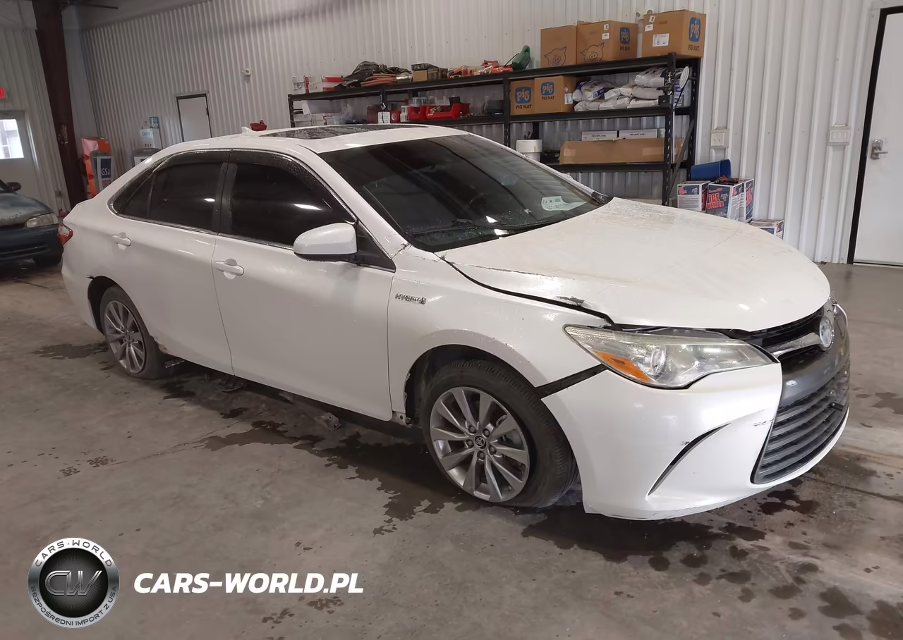 2015 Toyota Camry Hybrid Xle