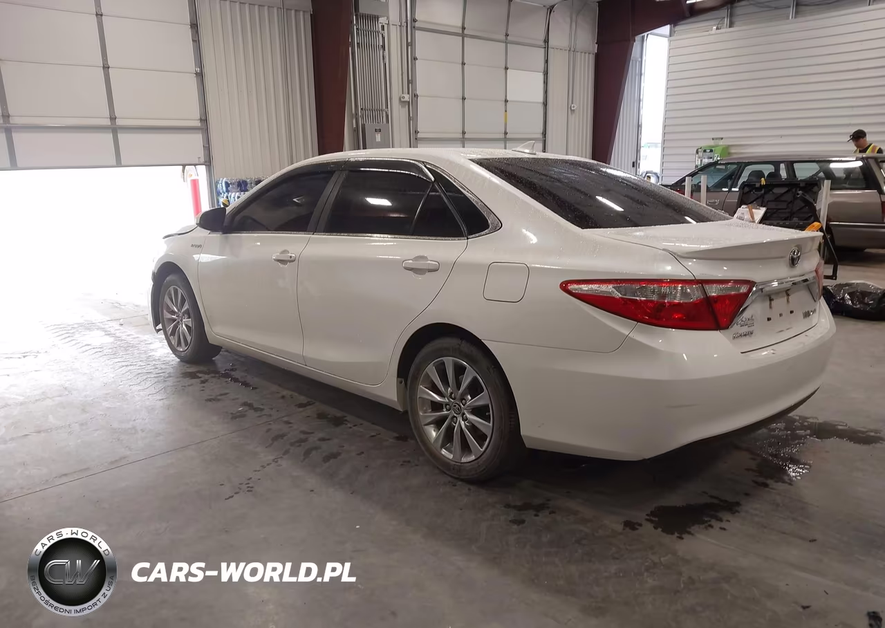 2015 Toyota Camry Hybrid Xle VIN:4T1BD1FK5FU144166 - 3
