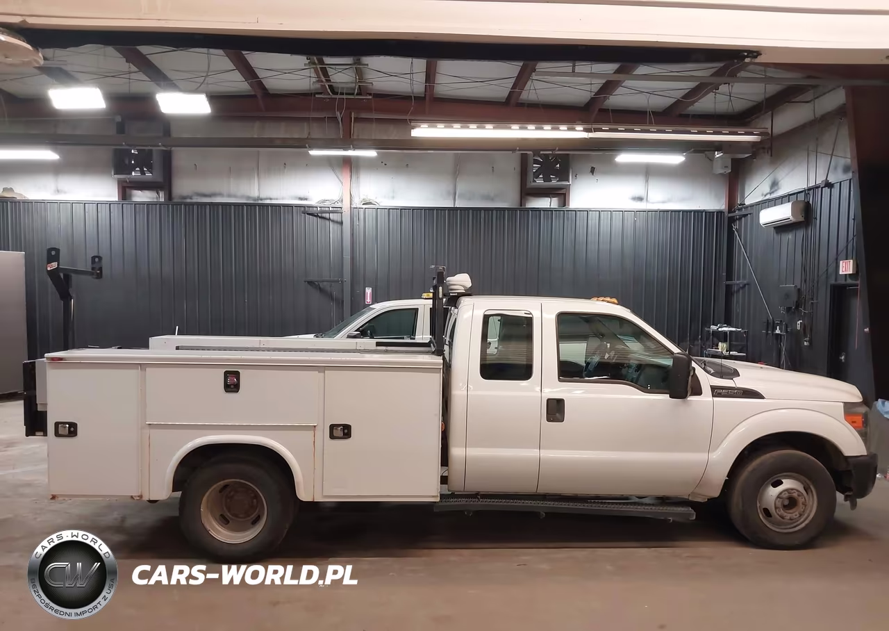 2016 Ford F-350 Chassis Xl VIN:1FD8X3G63GEA84723 - 18