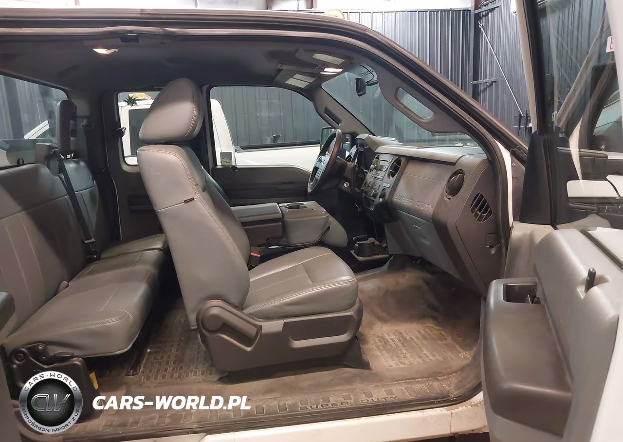 2016 Ford F-350 Chassis Xl VIN:1FD8X3G63GEA84723 - 5