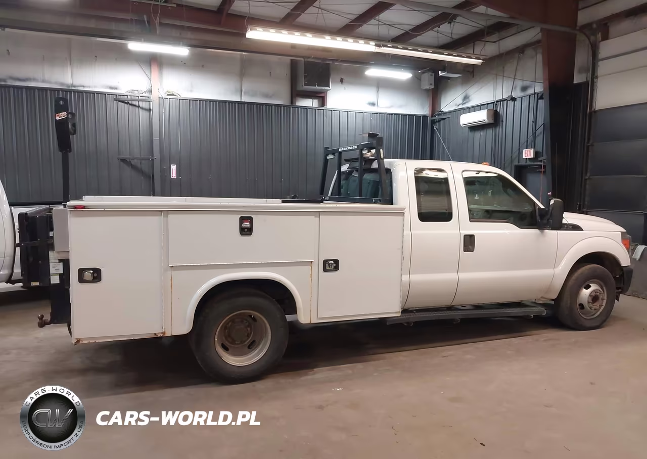 2016 Ford F-350 Chassis Xl VIN:1FD8X3G63GEA84723 - 6