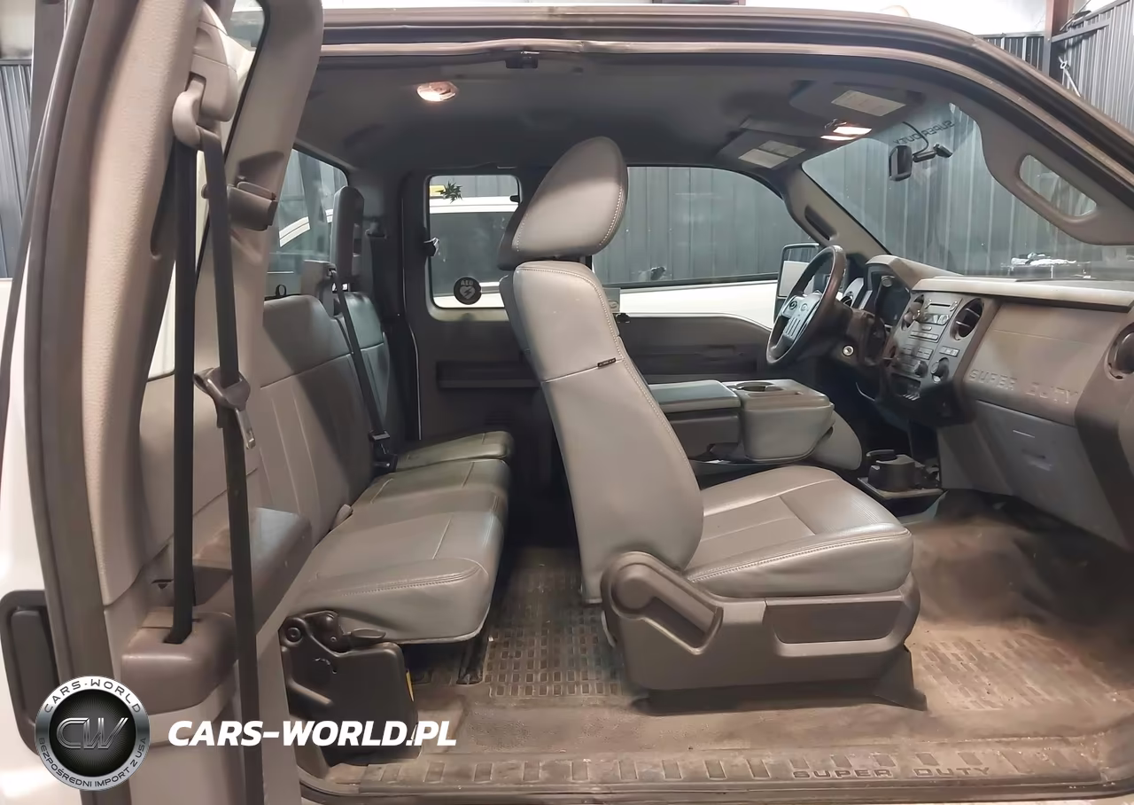 2016 Ford F-350 Chassis Xl VIN:1FD8X3G63GEA84723 - 8