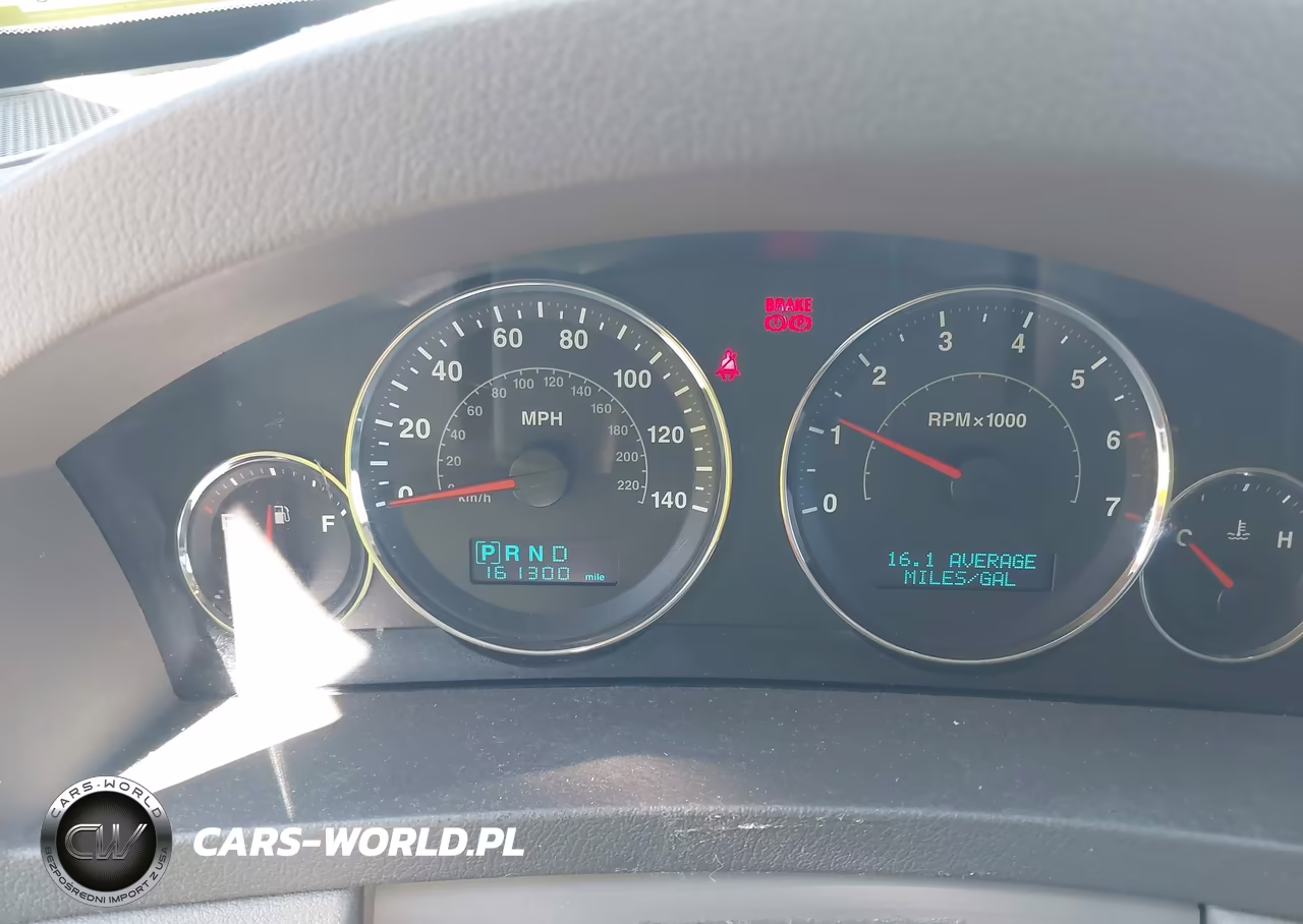 2007 Jeep Grand Cherokee VIN:1J8GR48K07C616901 - 7