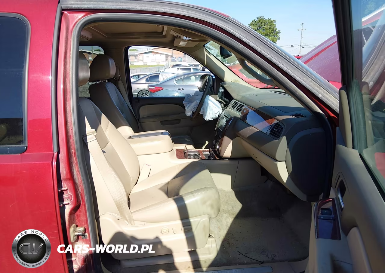 2014 Chevrolet Tahoe Ltz VIN:1GNSCCE05ER190494 - 5
