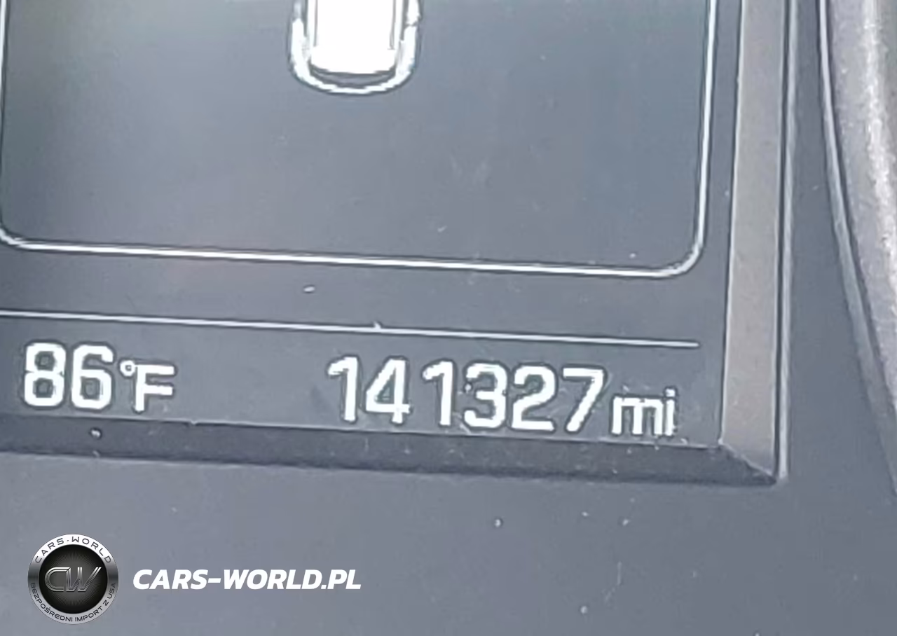2018 Hyundai Santa Fe Sport 2.4L VIN:5NMZTDLB2JH092961 - 15