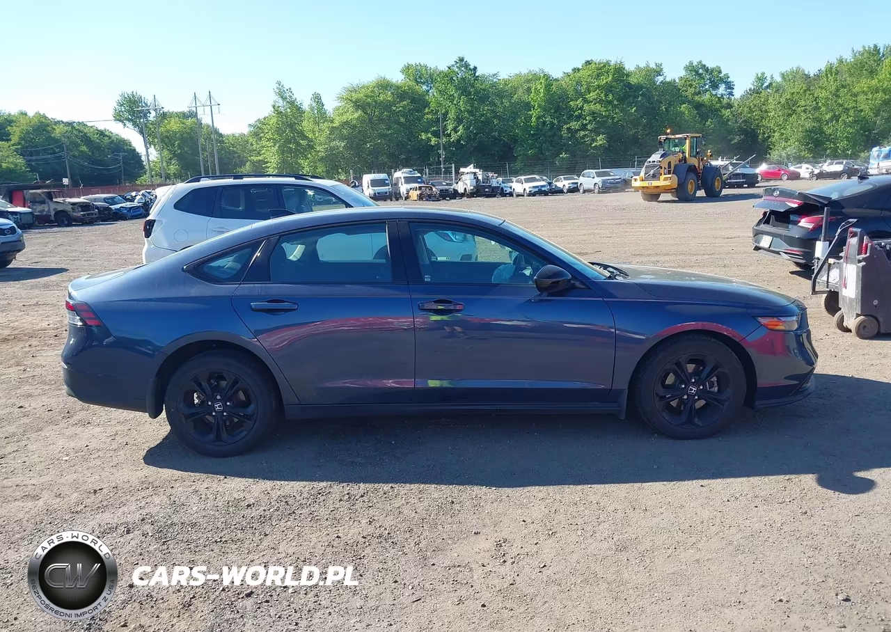 2025 Honda Accord Se VIN:1HGCY1F47SA041505 - 13