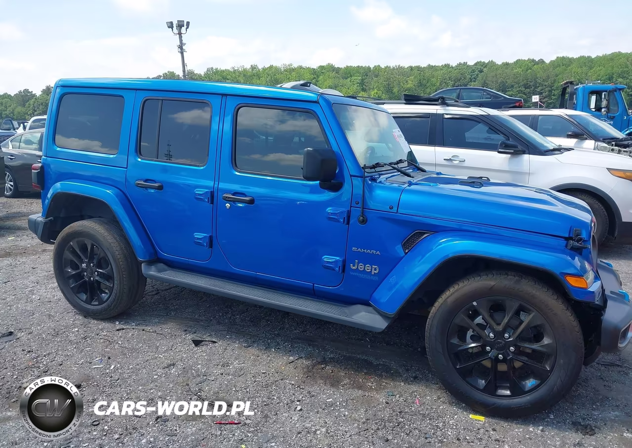 2022 Jeep Wrangler 4Xe Unlimited Sahara 4X4 VIN:1C4JJXP68NW218499 - 13