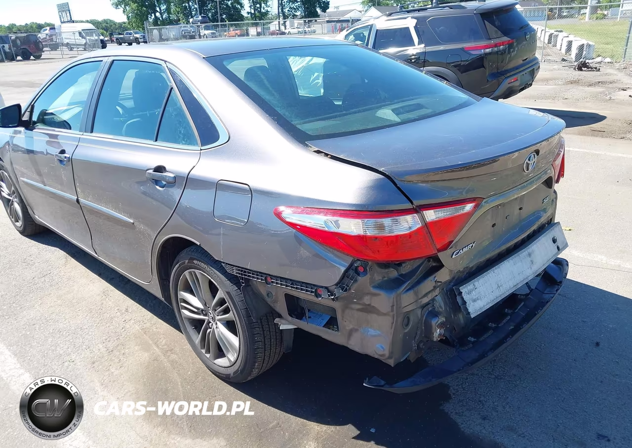 2015 Toyota Camry Se VIN:4T1BF1FK8FU475947 - 6