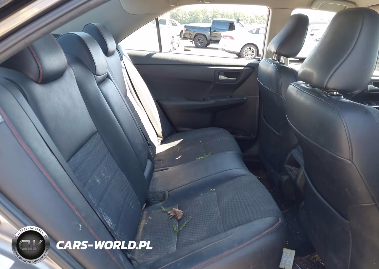 2015 Toyota Camry Se VIN:4T1BF1FK8FU475947 - 8